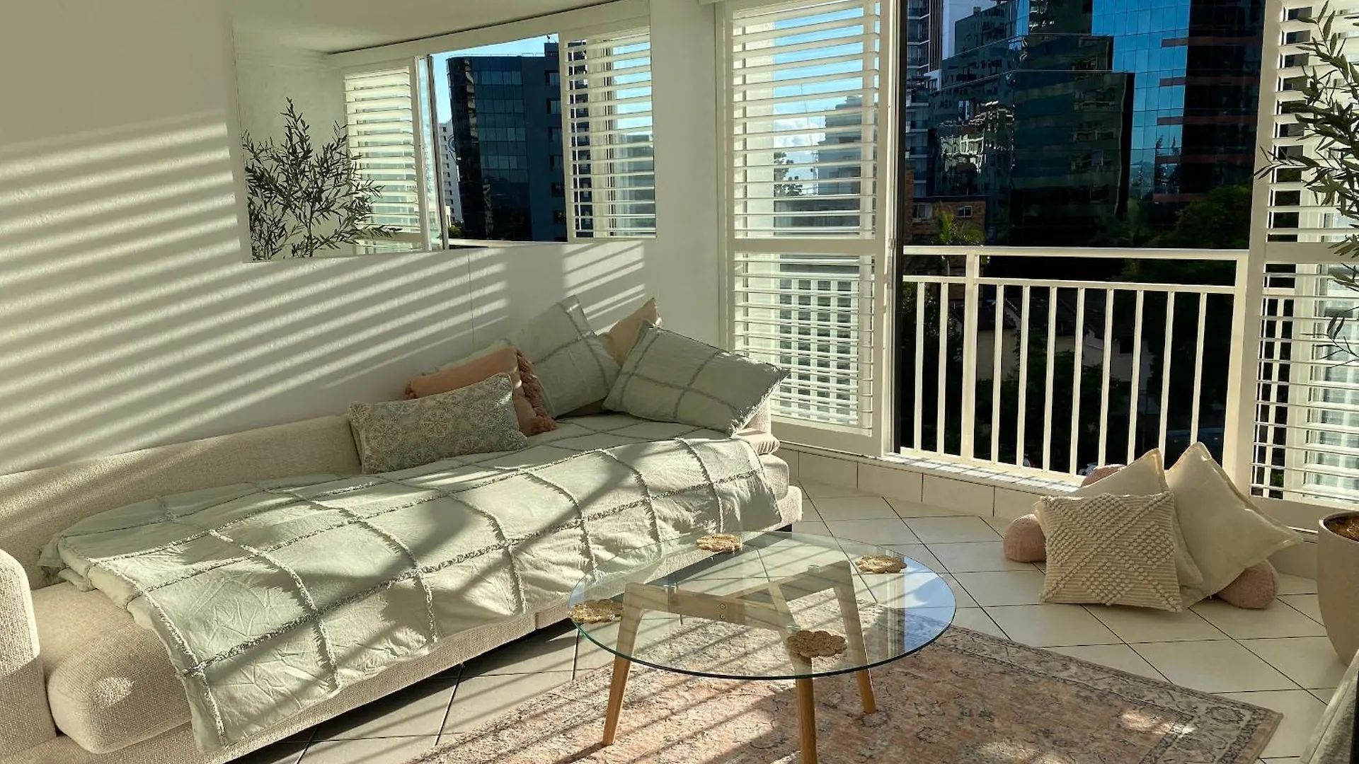 Condor Surfers - Hosted By Coastal Letting Company Gold Coast